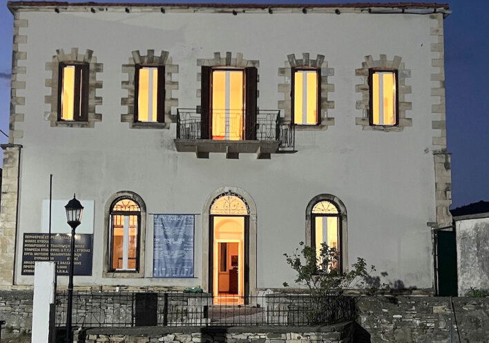 Το Αρχοντικό Χρυσανθόπουλου, Πύργος Κύμης