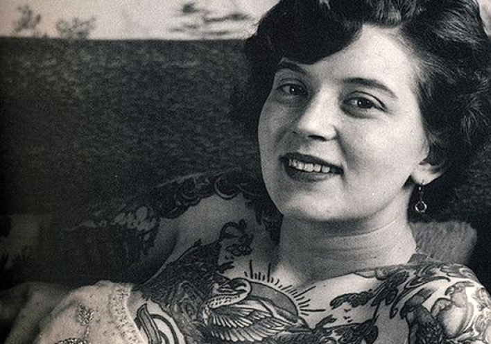  Τα τατουάζ δεν ήταν ποτέ αποκλειστικά αντρική υπόθεση 