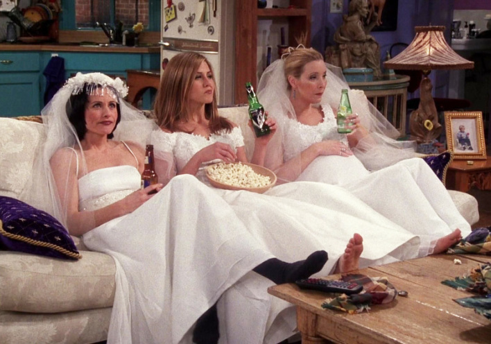 Φίλη μου, το πιο σημαντικό πράγμα που θα κάνεις στη ζωή σου είναι άλλες φίλες