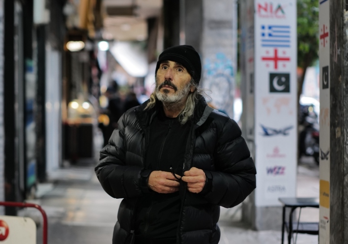 Βαγγέλης Μουρίκης - Συνέντευξη: Ο ηθοποιός μιλάει για τον ρόλο του στην ταινία «Πολύ κοριτσίστικο όνομα το Πάττυ» του Γιώργου Γεωργόπουλου, το σινεμά και τη ζωή.