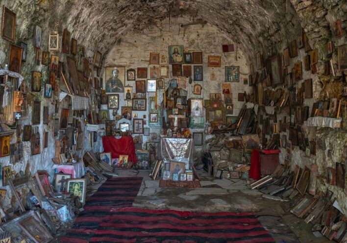 Εικονογραφώντας «Το Θαύμα της Καισαριανής» 