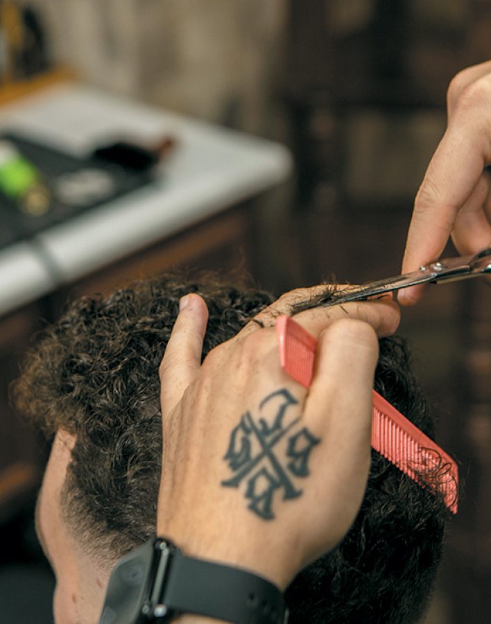 Brotherhood Barber Shop: Αυθεντική εμπειρία ανδρικής περιποίησης