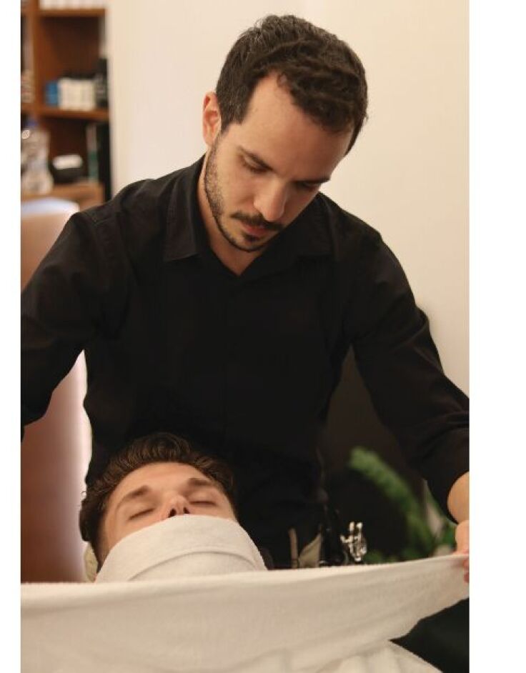 Ioannis Pantazis Barber & Shop