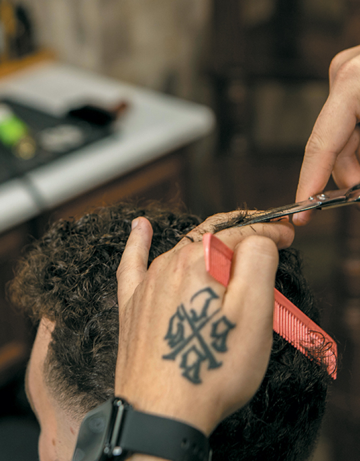 Brotherhood Barber Shop: Αυθεντική εμπειρία ανδρικής περιποίησης