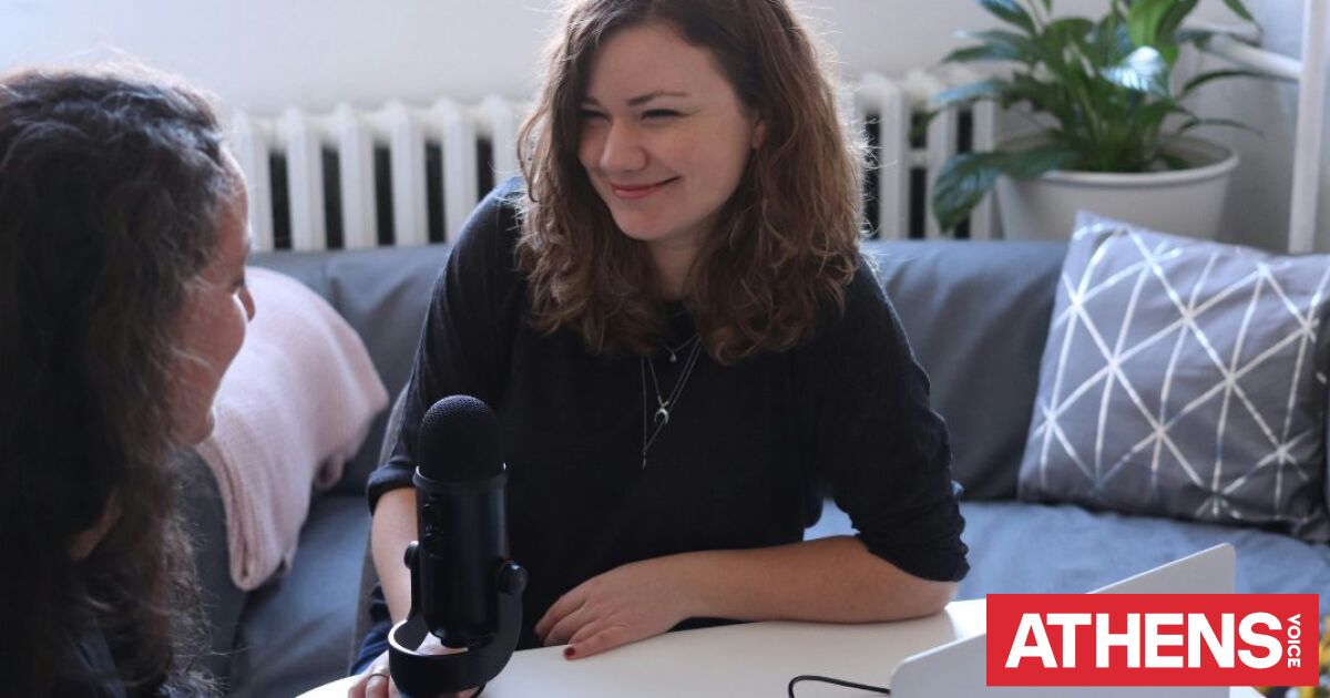 Manosphere: Γιατί όλο και περισσότερες γυναίκες παρακολουθούν ανδρικά podcasts