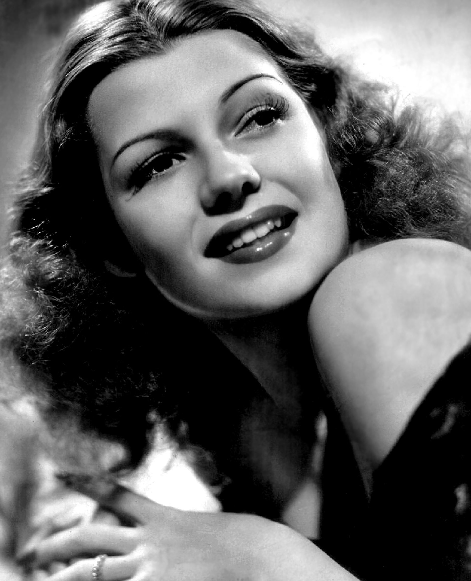 rita_hayworth_-_1940.jpg