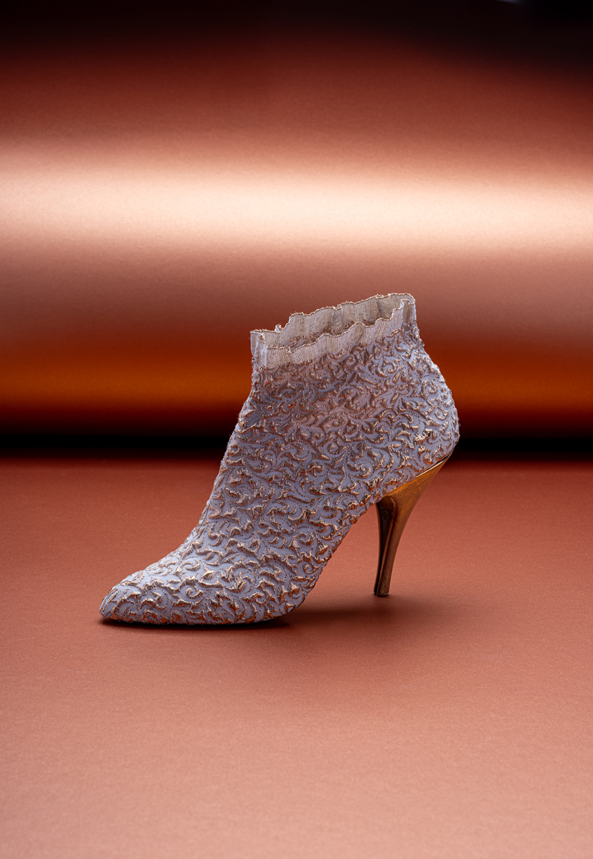 «Damigella», ύφασμα μπροκάρ, 1957. Μοντέλο σχεδιασμένο για τη Sophia Loren