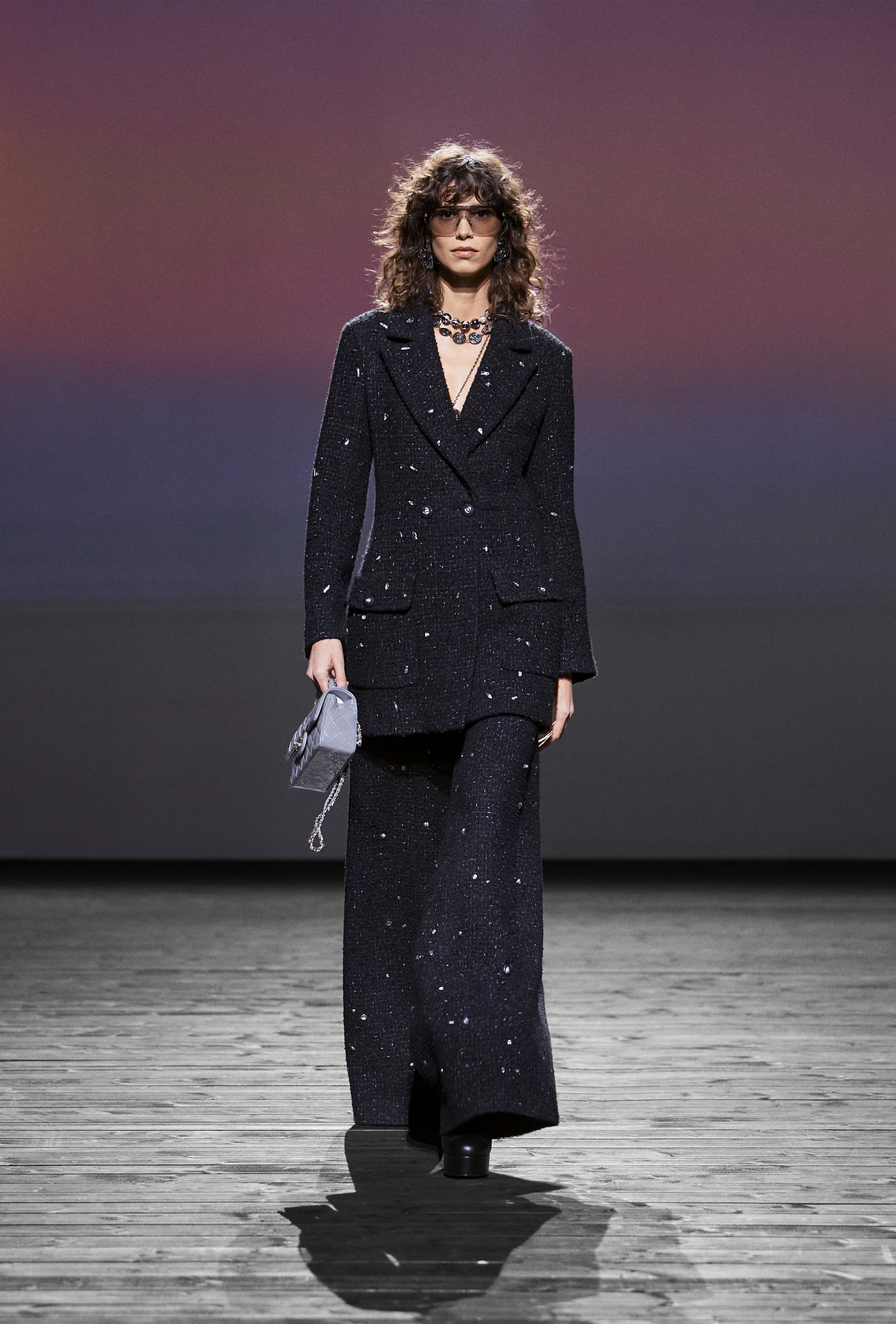 CHANEL: Η επίδειξη της συλλογής FW24-25 στο Παρίσι 