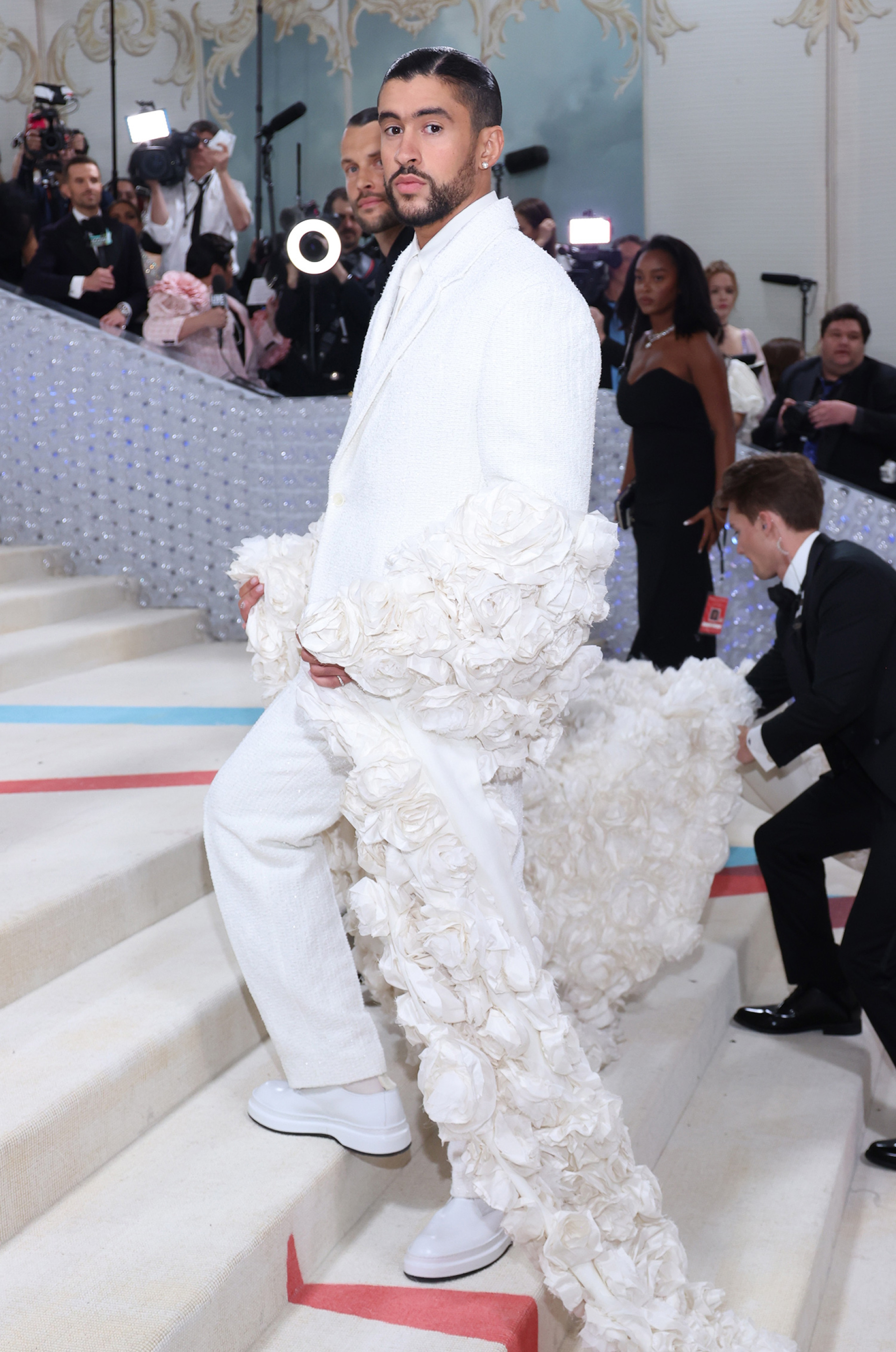 Ο Bad Bunny στο Met Gala 2023 © EPA/JUSTIN LANE