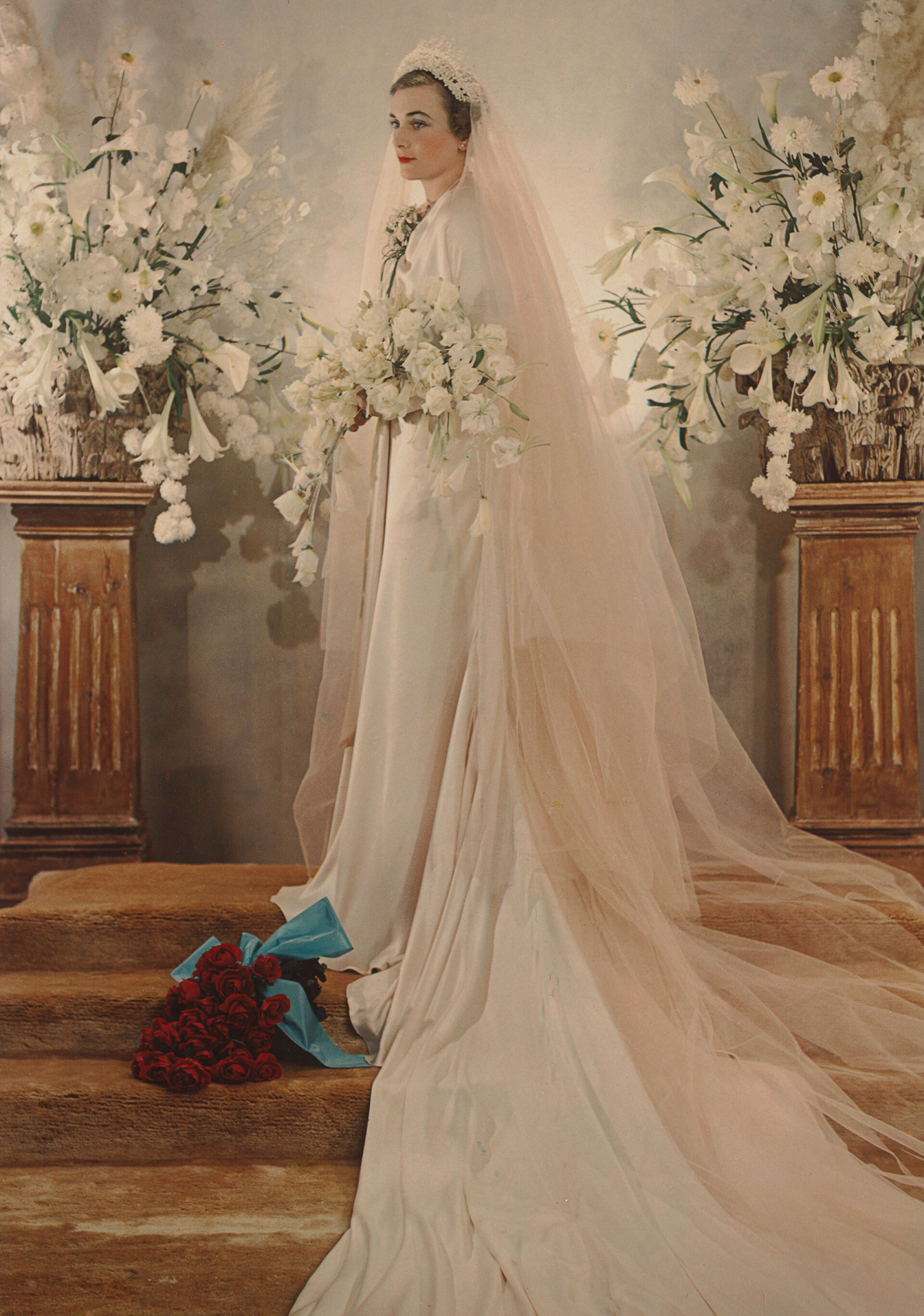 H πριγκίπισσα Αλίκη, δούκισσα του Γκλόστερ την ημέρα του γάμου της το 1953. © National Portrait Gallery