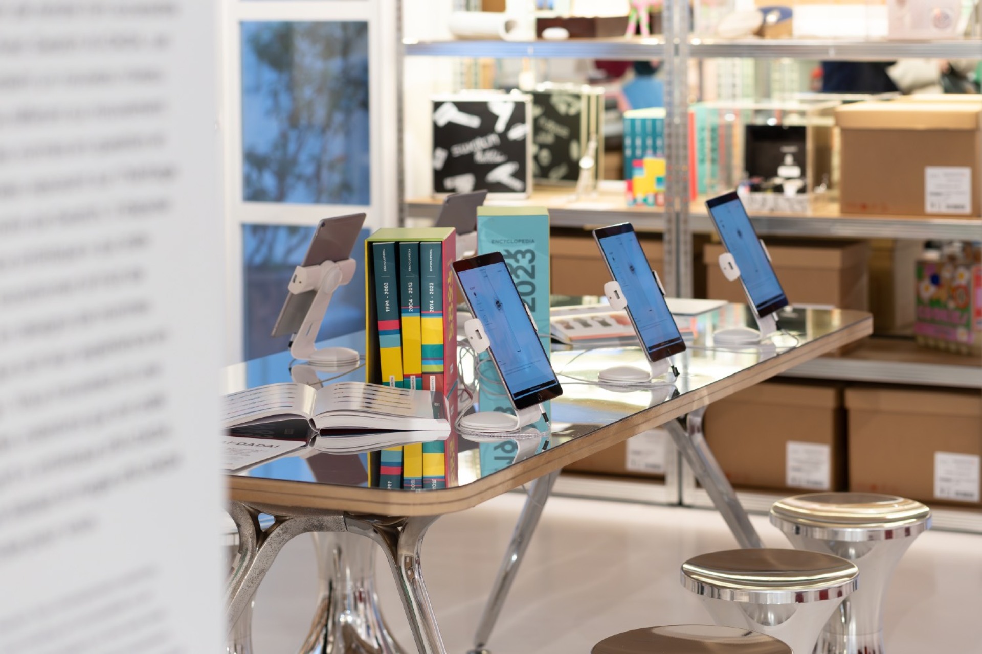 Swatch: ΑΙ DADA Lab, Paris