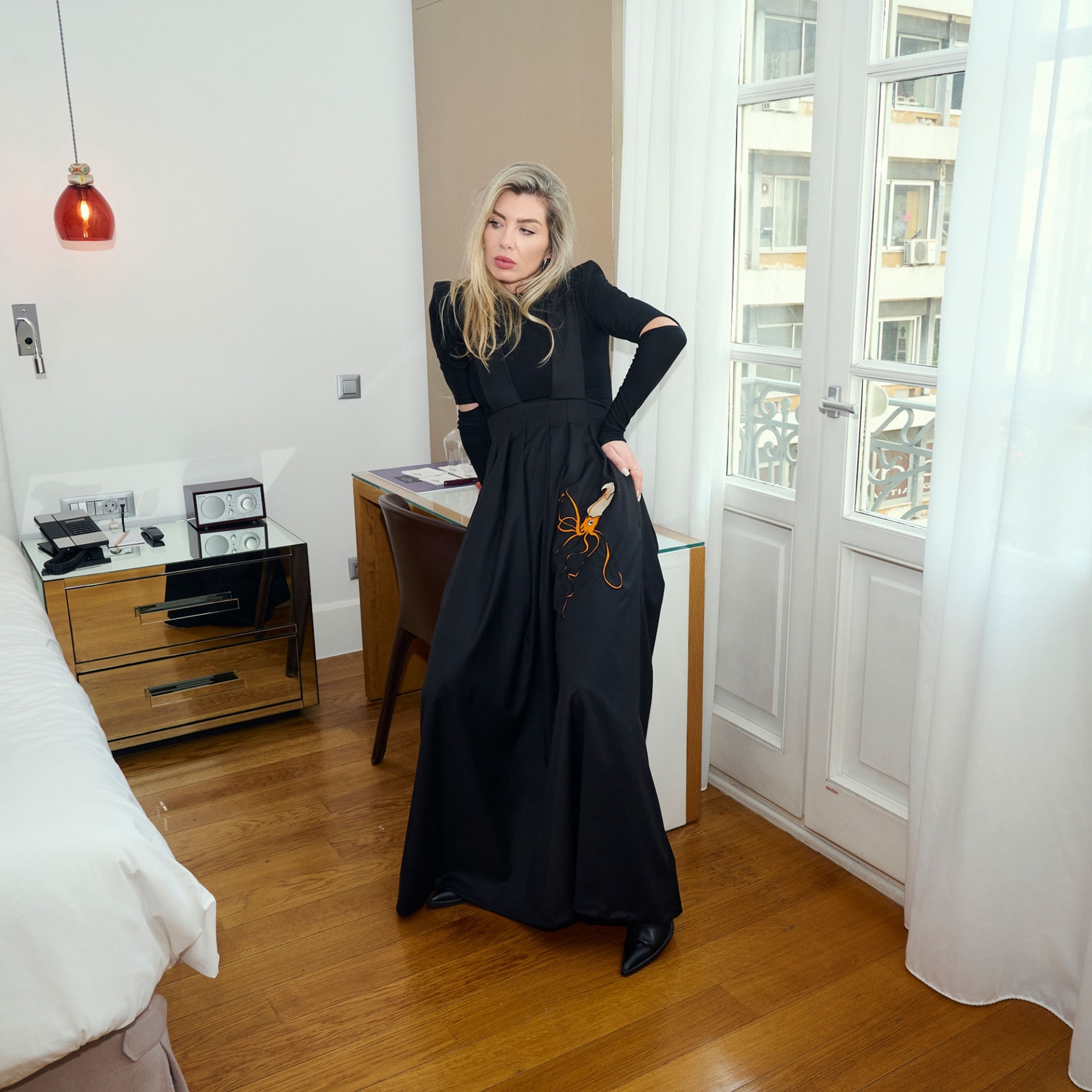 Βανέσσα Χατζηγιαννάκη: Η HAAV προτείνει μια μόδα που δεν κραυγάζει για να ξεχωρίσει