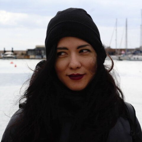 Βίκυ Κατσαρού