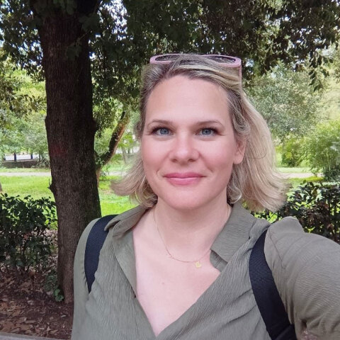 Ελευθερία Μπατζή