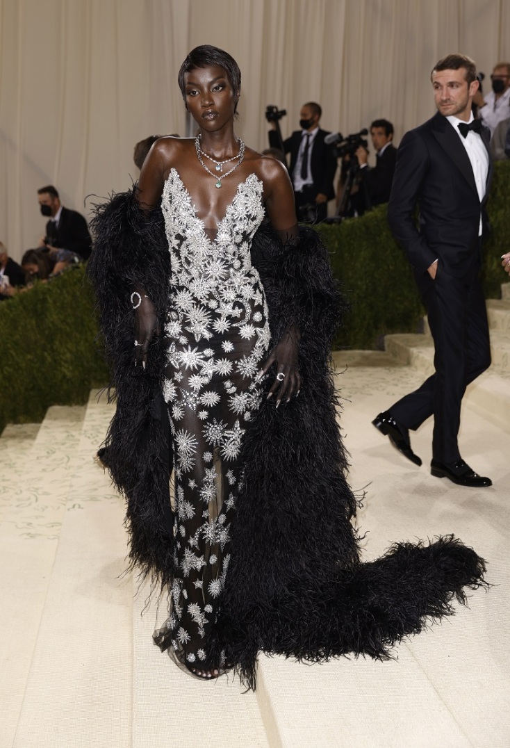 Η Anok Yai βραβεύτηκε «Μοντέλο της Χρονιάς» για το 2025