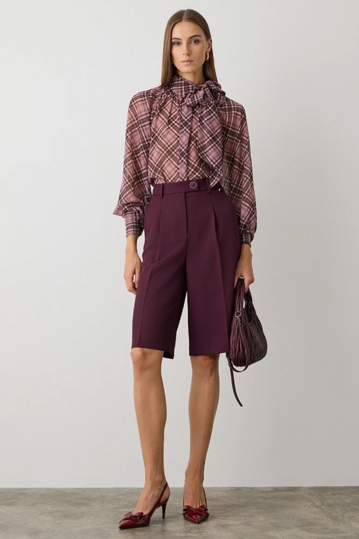 Βερμούδα με πιέτα