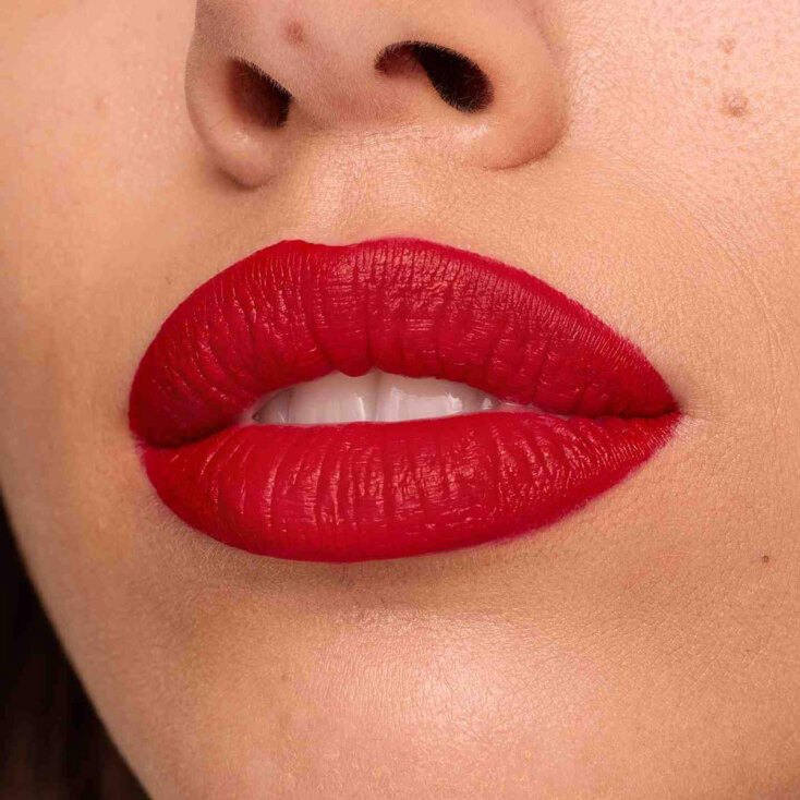 Maybelline New York | Όγκος, λάμψη και διάρκεια στα χείλη