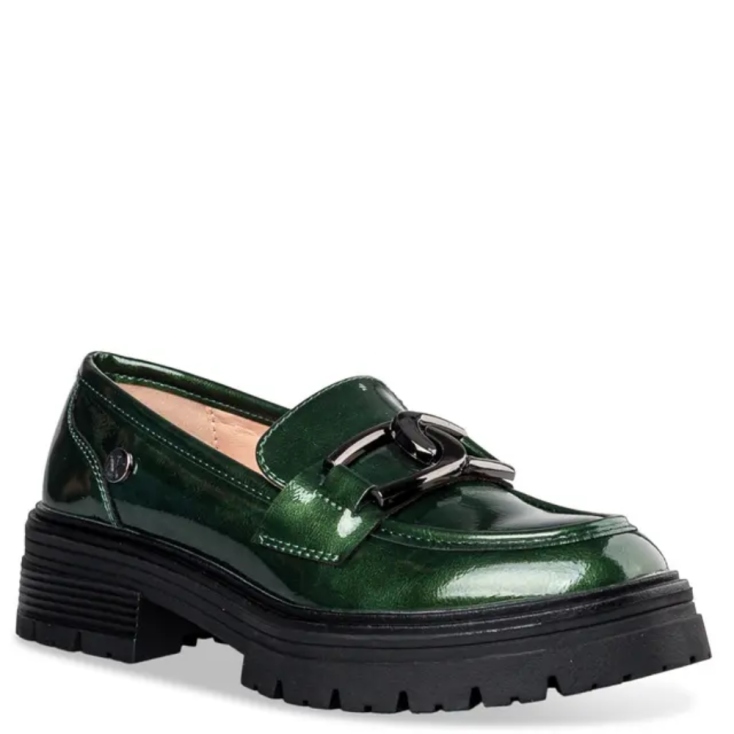 SHINY LOAFERS