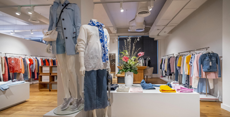 Με τίτλο «American Pioneers», οι νέες συλλογές TOMMY HILFIGER Άνοιξη/Καλοκαίρι 2020, εμπνέονται από το πρωτοποριακό πνεύμα της σύγχρονης Αμερικής.