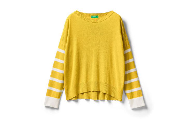 Μακρυμάνικη μπλούζα Benetton