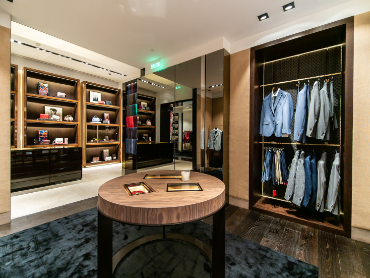 Carolina Herrera - Golden Hall