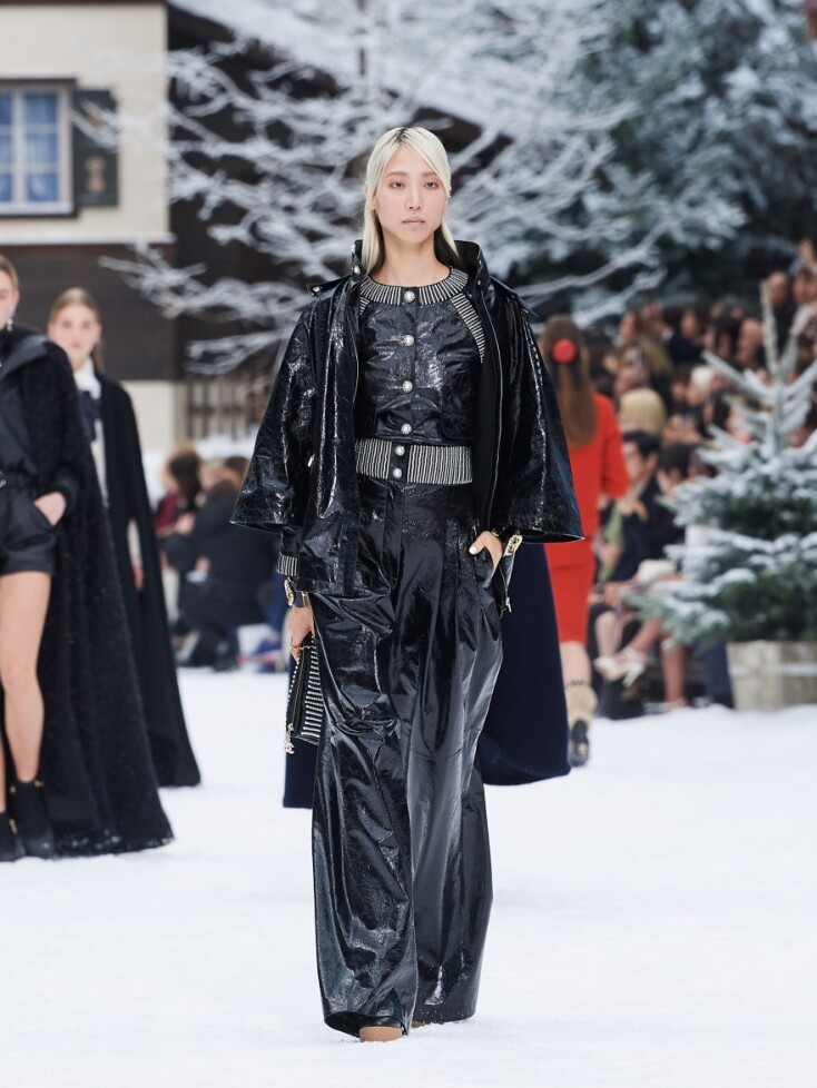 chanelreadytowearfw20202.jpg