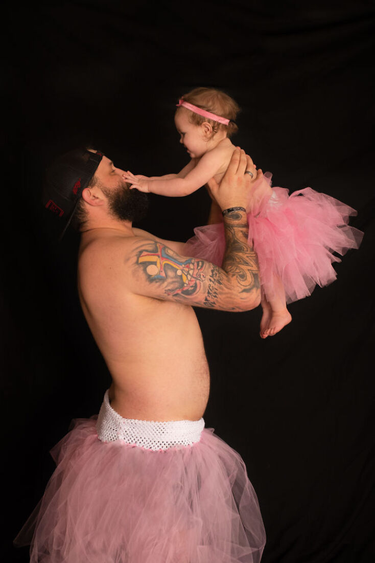 dad-daughter-tutu-photoshoot-jenn-floyd-photography-10-5e32cba40be06_700.jpg