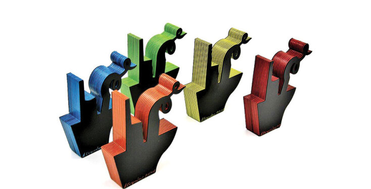 MAMUSH GALLERY​ Γλυπτό καραβάκι, του Αντώνη Καστρινάκη €75