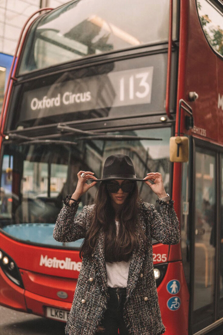 Νίνα Κομίνου