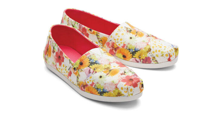 TOMS Εσπαντρίγιες €60