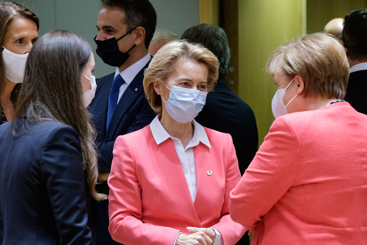 Ούρσουλα φον ντερ Λάιεν και Άνγκελα Μέρκελ