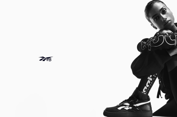 Η Reebok και η Victoria Beckham ανακοινώνουν την άφιξη του νέου παπουτσιού VB Dual Court Mid II, που ανήκει στη νέα συλλογή S/S 2020.