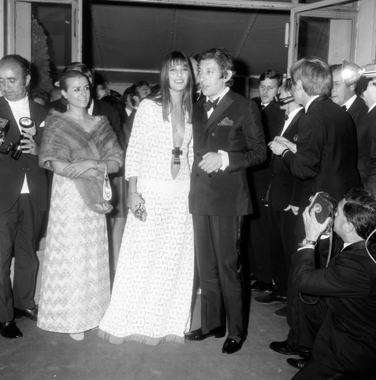 Ο Serge Gainsbourg και η Jane Birkin στις Κάννες το 1969 © by Gilbert TOURTE/Gamma-Rapho via Getty Images
