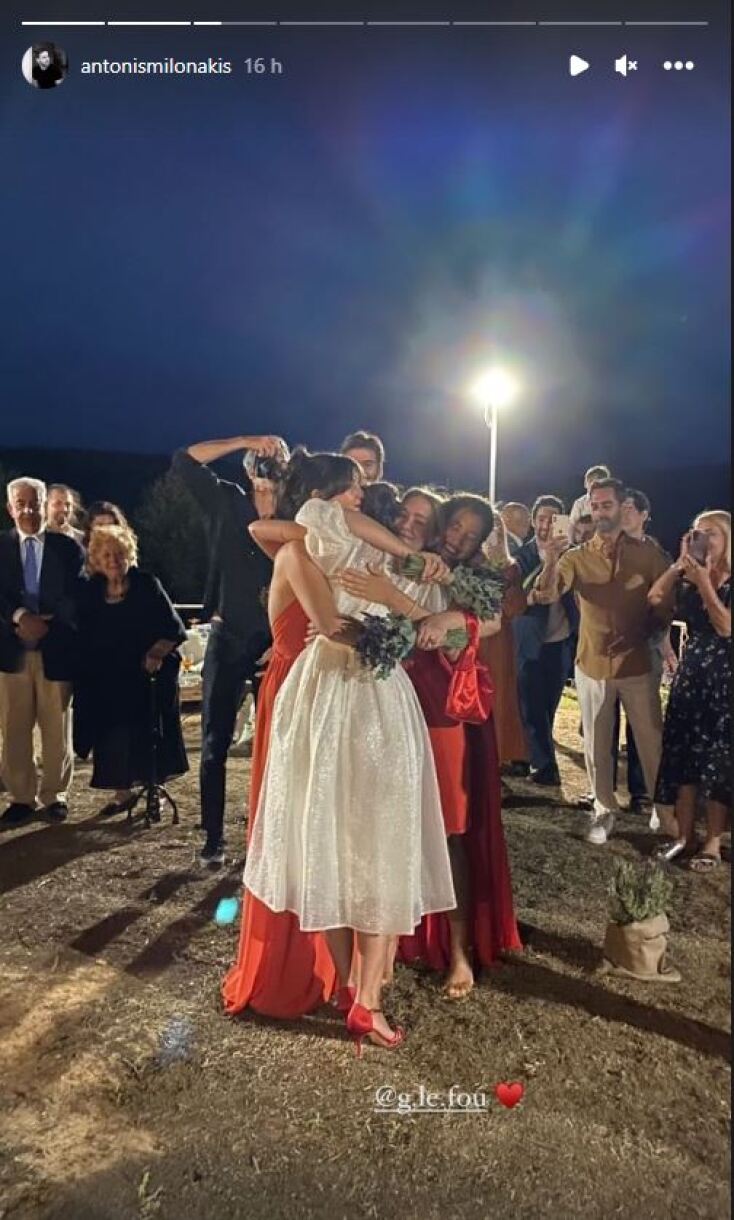 Παντρεύτηκαν υπό άκρα μυστικότητα Ντένης Μακρής και Τζωρτζίνα Λιώση