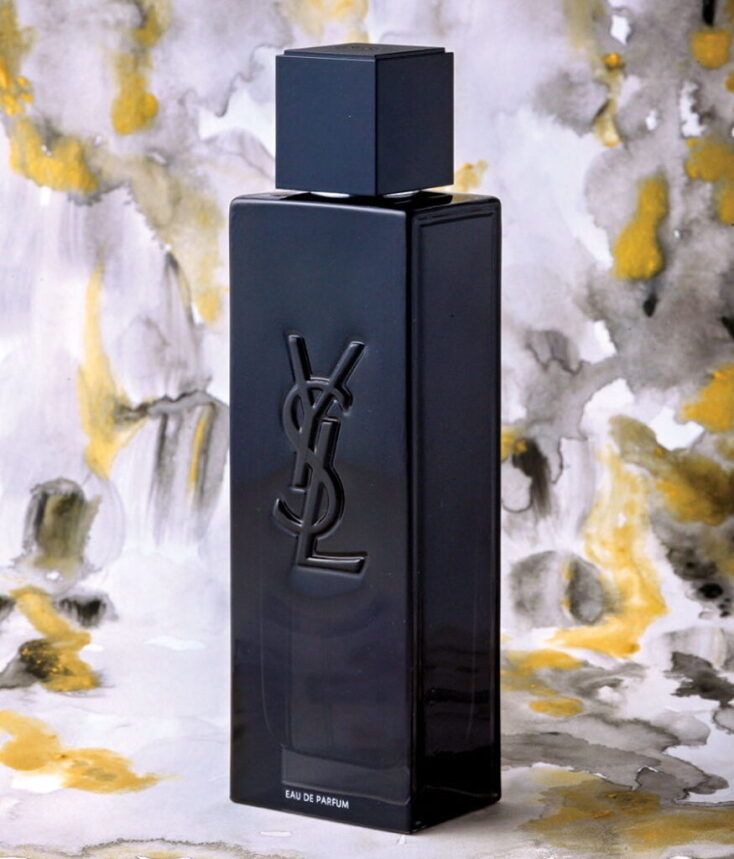 ysl_nikhtes_prix_de_beaute_2023_beautemag_12_23-875x1024