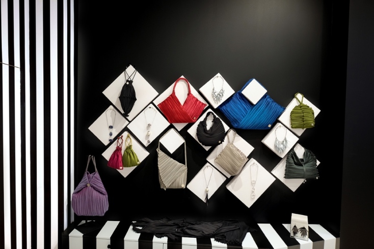 Δάφνη Βαλέντε: Συνέντευξη με την σχεδιάστρια μόδας