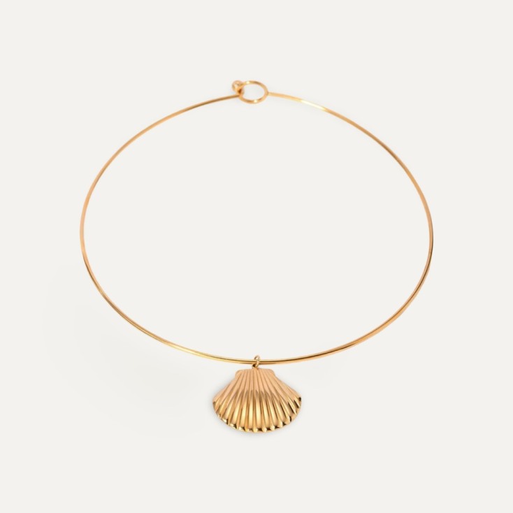 Κολιέ με κοχύλια: Τα σχέδια που ξεχωρίσαμε στην αγορά