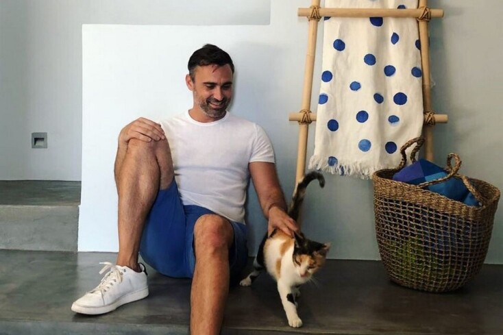 Γιώργος Καπουτζίδης στην Αίγινα