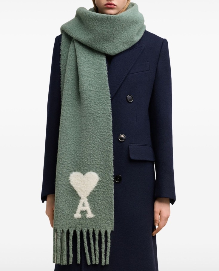 Κασκόλ: Τα σχέδια που ξεχωρίσαμε στην αγορά