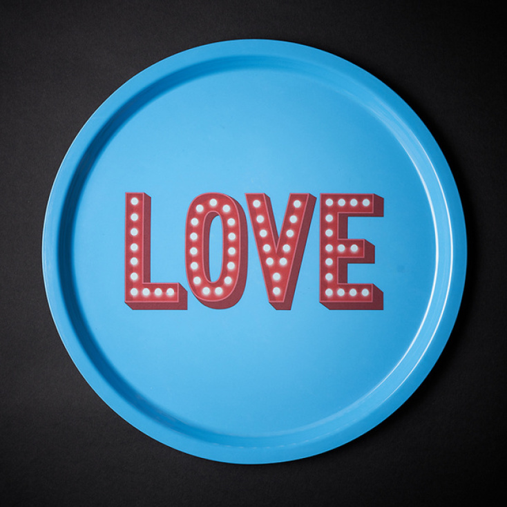 WAT? Στρογγυλός δίσκος Love Large 33 cm €15,90