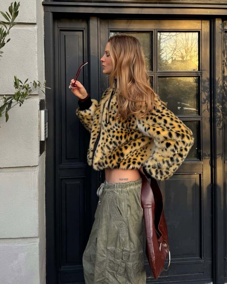 κορίτσι με Gen Z style 