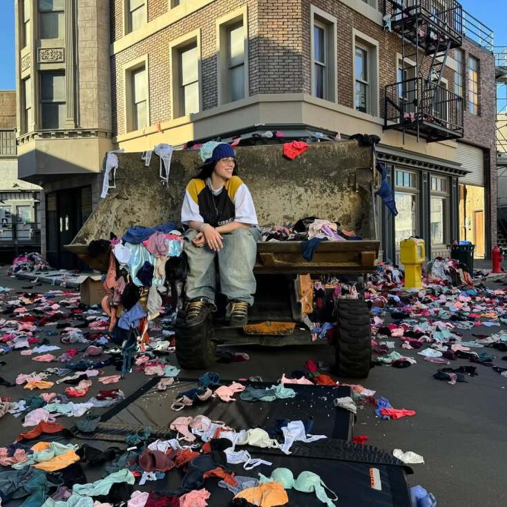 Η Billie Eilish με Gen Z 