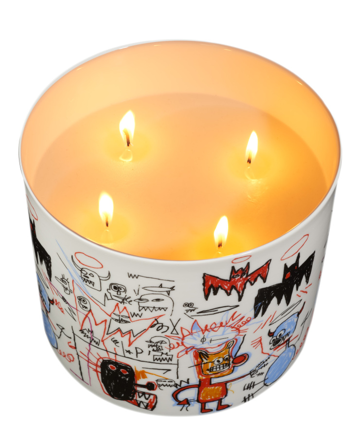 ZOUMBOULAKIS GALLERIES Αρωματικό κερί σε πορσελάνινο βάζο "Batman" Basquiat, άρωμα: woody-amber 16 cm €350