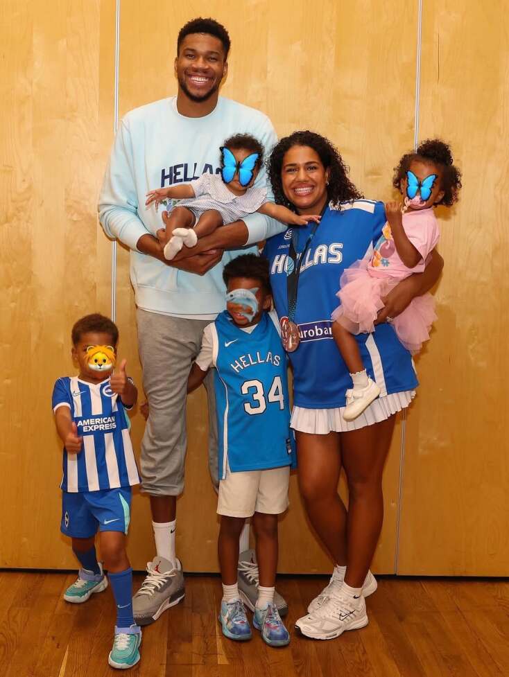 Η οικογένεια του Γιάννη Αντετοκούνμπο