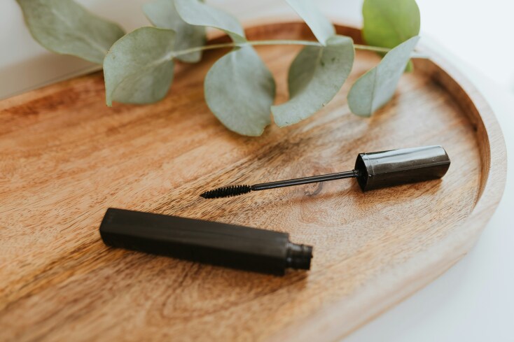 Ξεραμένη μάσκαρα