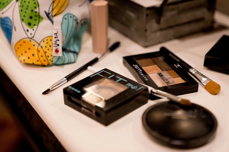 Σπασμένη πούδρα