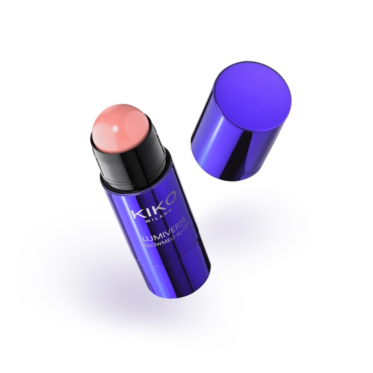KIKOMILANO Ρουζ Lumiverse Glowmelt Blush, σε μορφή στικ €15,99