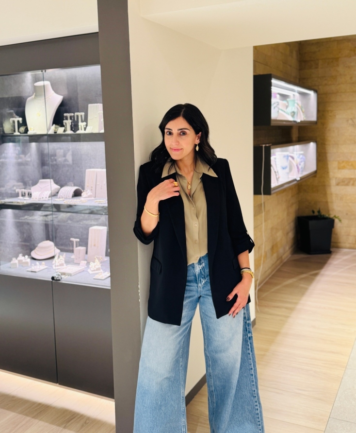 Αντέλ Αρτινιάν 