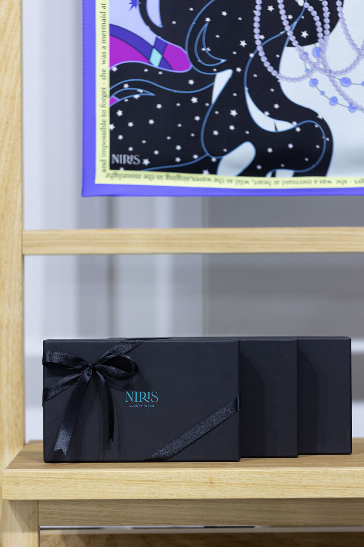 NIRIS Luxury Wear