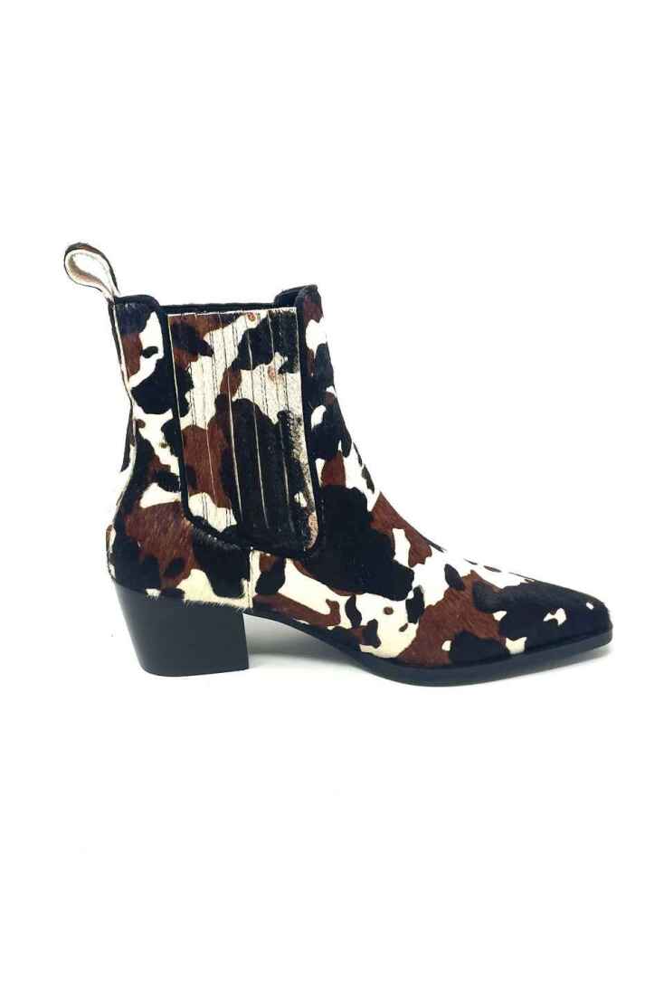 ANDREAKOU CONCEPT STORE Δερμάτινα μποτάκια Cow Ride €199